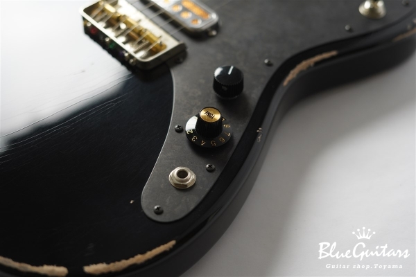 IRIS #215 Medium Aged - Black with Black