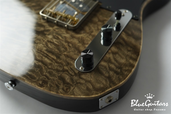 Delta 5A Quilt Top - Trans Black