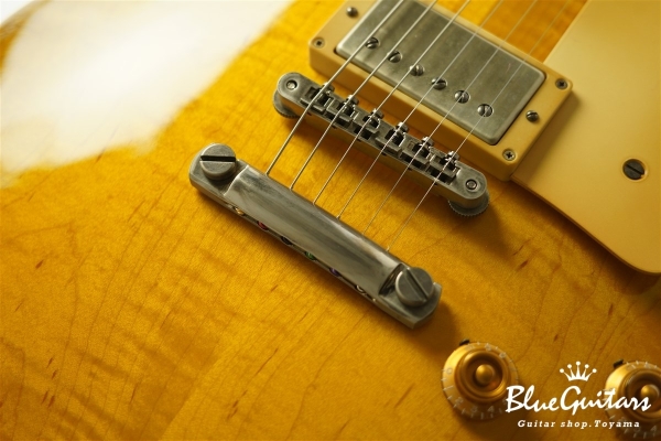 Portrait Line No.1 Standard / Burst #028