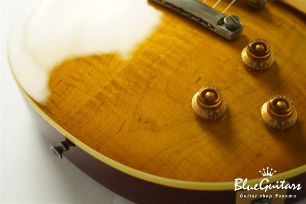 Portrait Line No.1 Standard / Burst #028