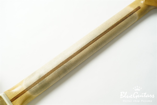 Type S "Medium Aging" Mary Kaye Blonde #016