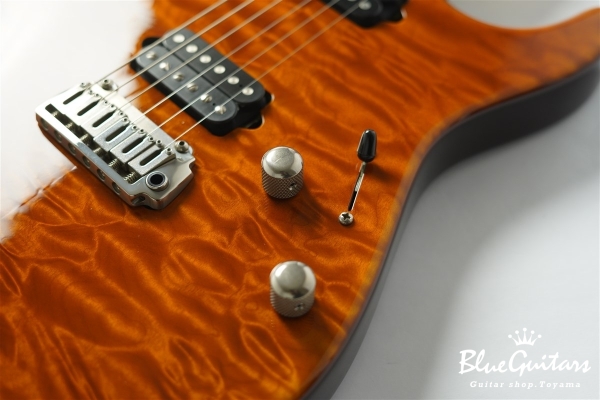 Standard Quilt Maple Top - Trans Honey / Matching Quilt Headstock