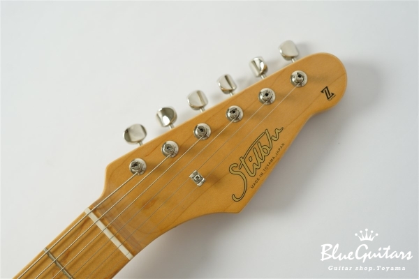 IRIS Patina #210 Light Aged - Faded Competition Burgundy with Brass