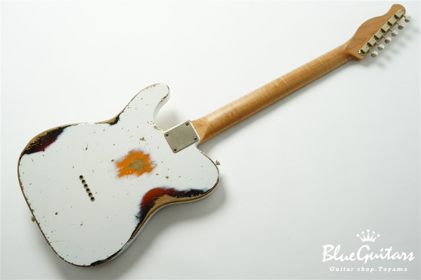 XTC-1 Olympic White over 3 Tone Burst Heavy Aged / Alder / Roasted Flame Maple #3910