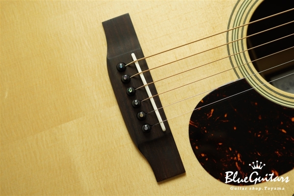 OM-28B Brazilian Rosewood / German Spruce