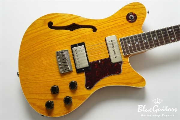 Blue Guitars Online Store