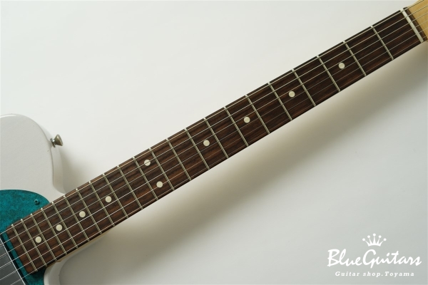 Model T. Patina #249 Light Aged - White Blonde with Blue