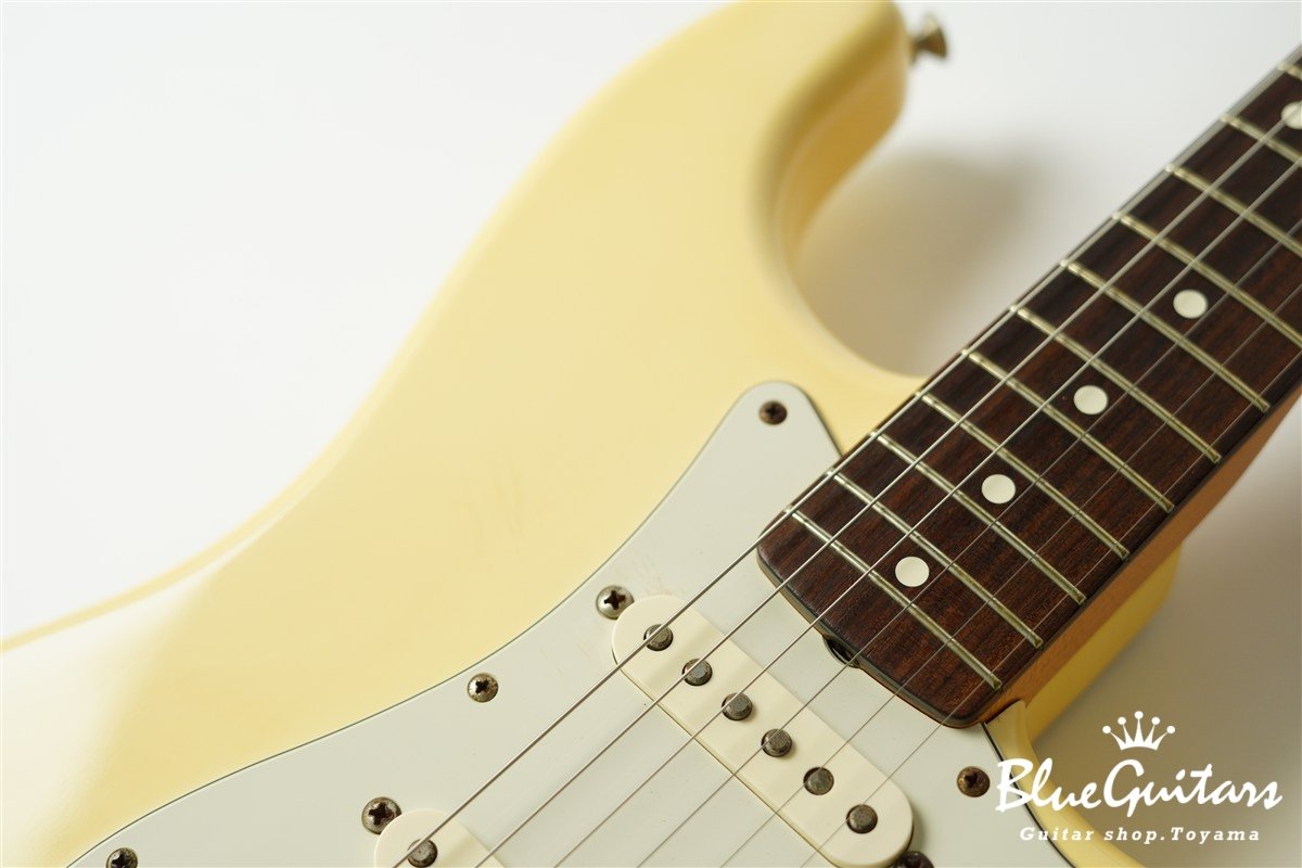 American Vintage 62 Stratocaster 2000 - Vintage White