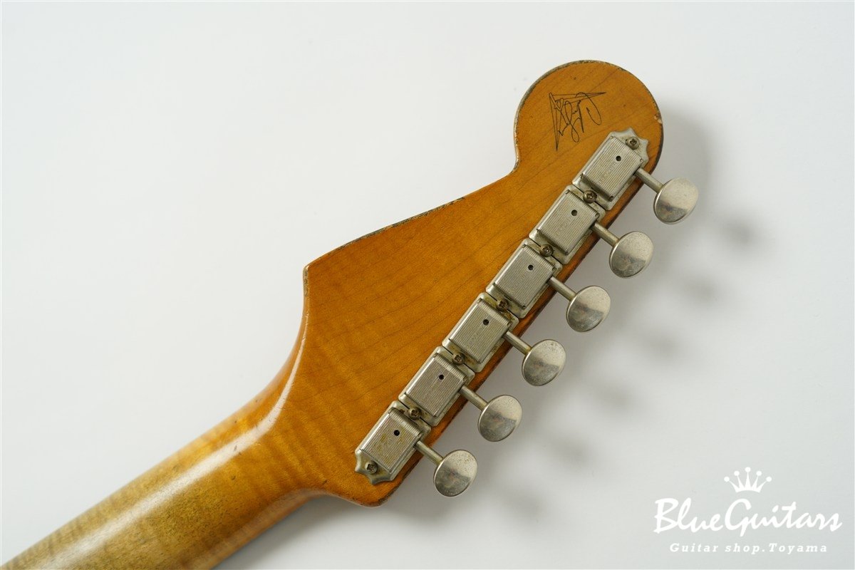 MBS 1963 Stratocaster Heavy Relic by Carlos Lopez - Shoreline Gold over 2-Color Sunburst