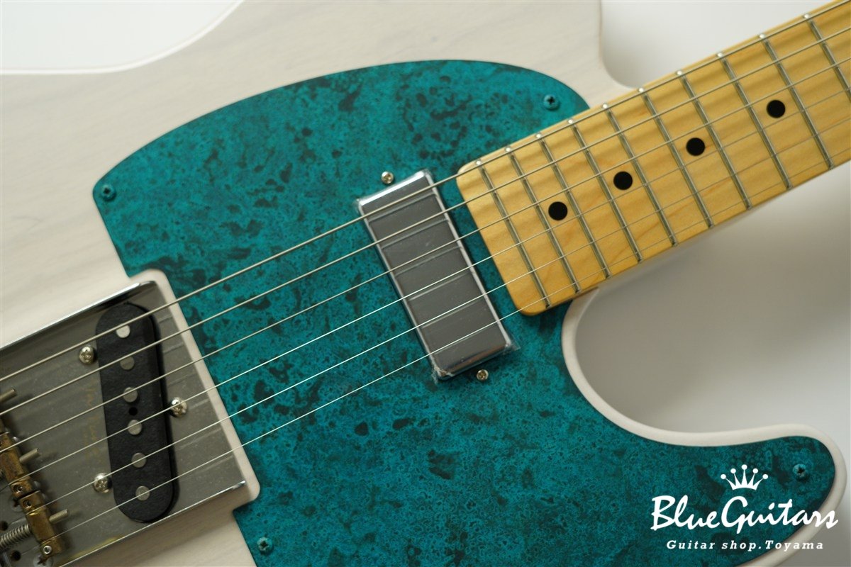 Model T. Patina #248 Light Aged - White Blonde with Blue