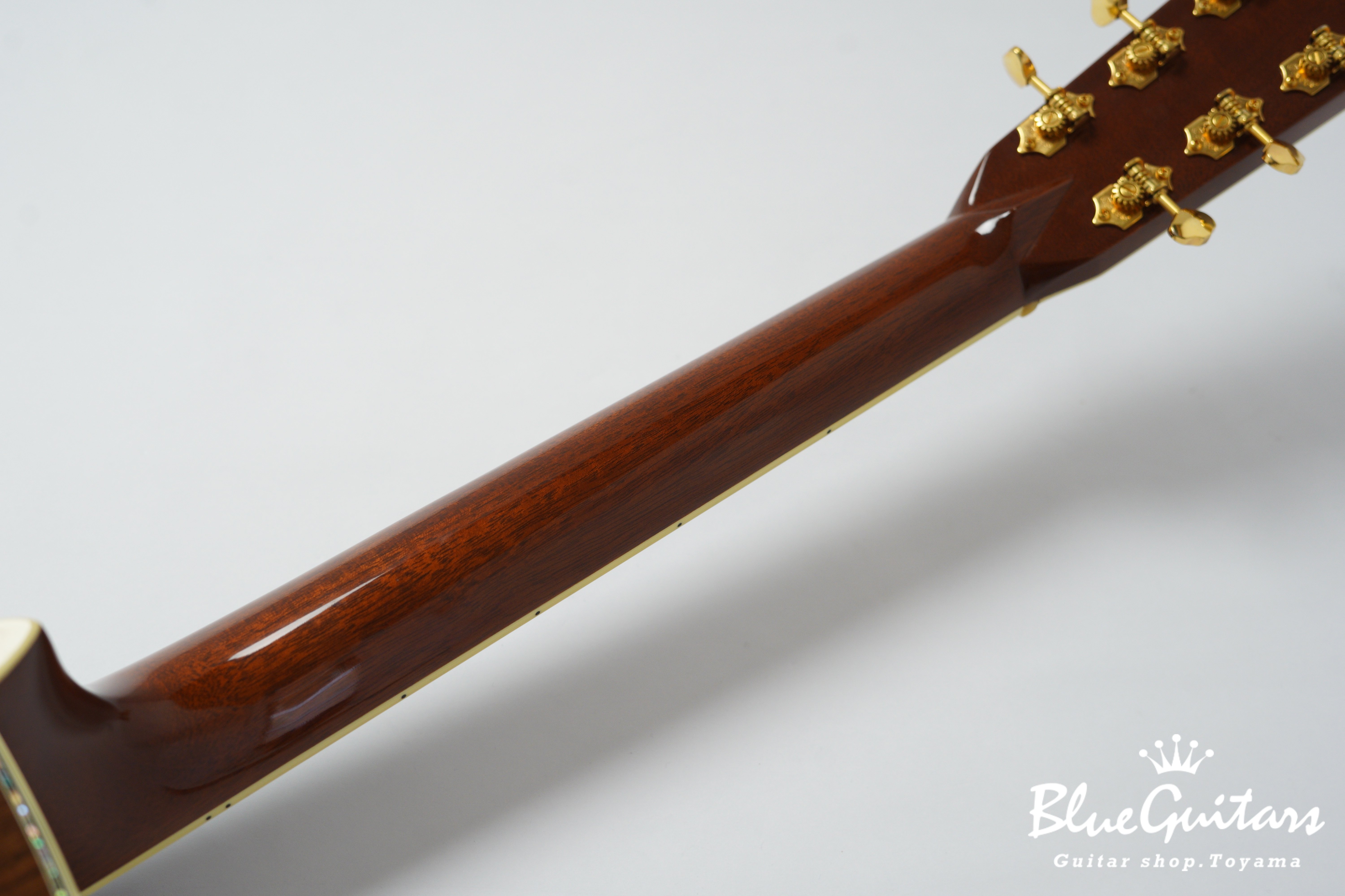 D-45V Adirondack Spruce Top / East Indian Rosewood Back w/ Hexagon Inlays 