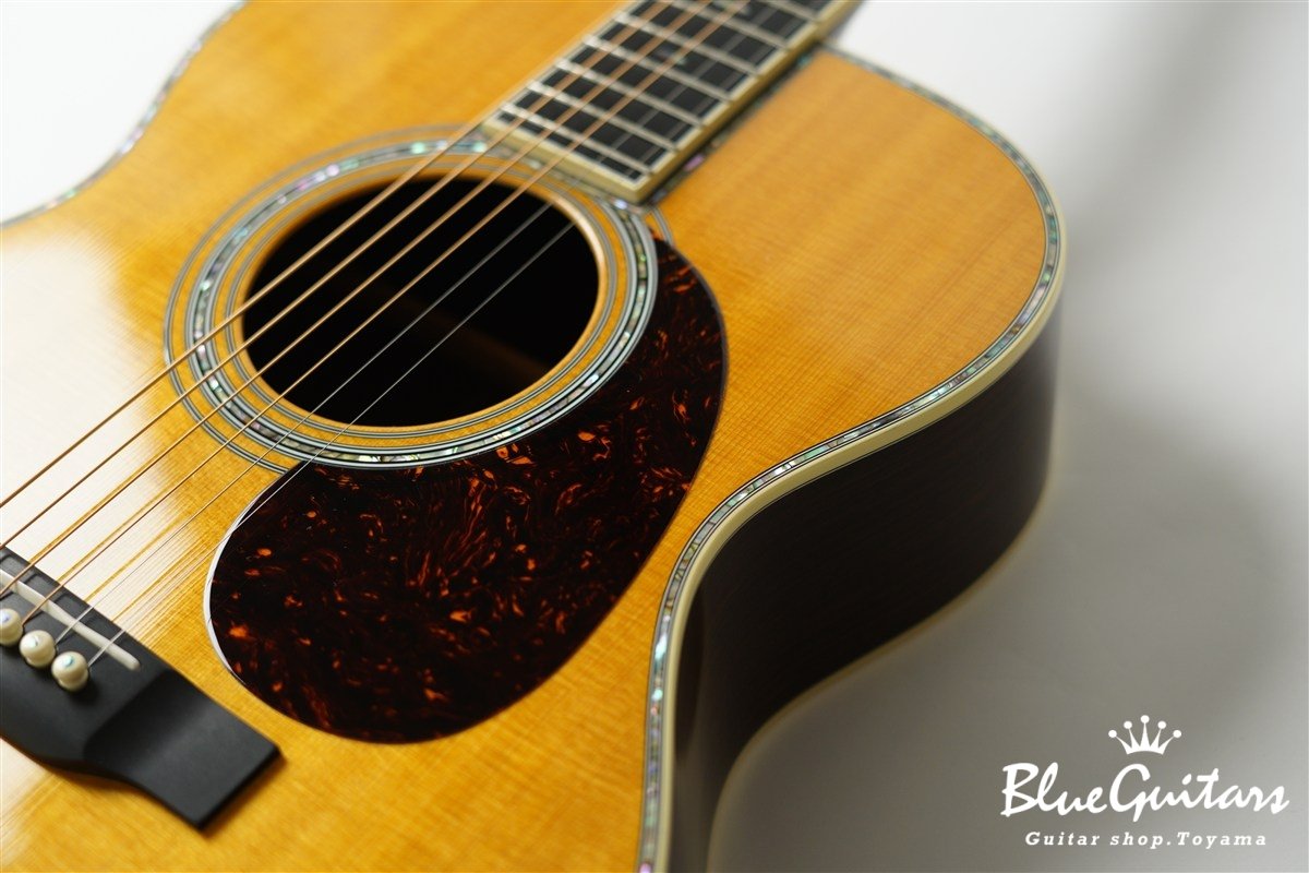 000-42 Standard #2565717