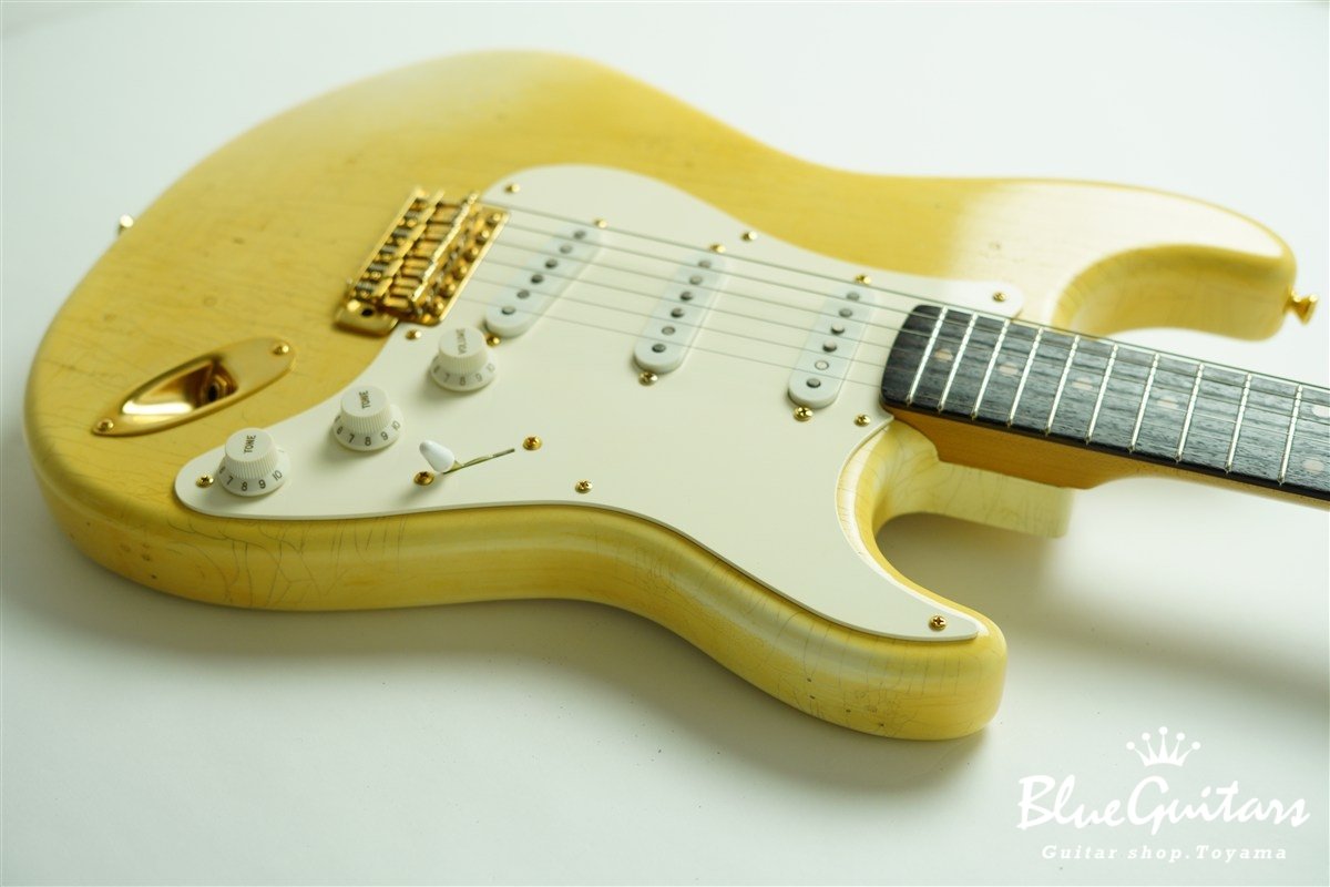 g7-ST/R Lightly Aged - Aged Olympic White w/Gold Hardware