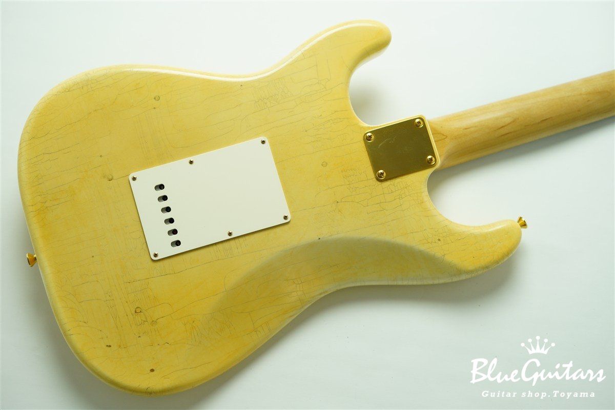 g7-ST/R Lightly Aged - Aged Olympic White w/Gold Hardware