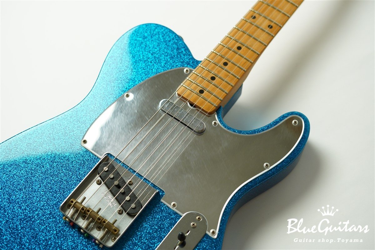J Mascis Telecaster - Bottle Rocket Blue Flake w/Fender Ombre Hard Case