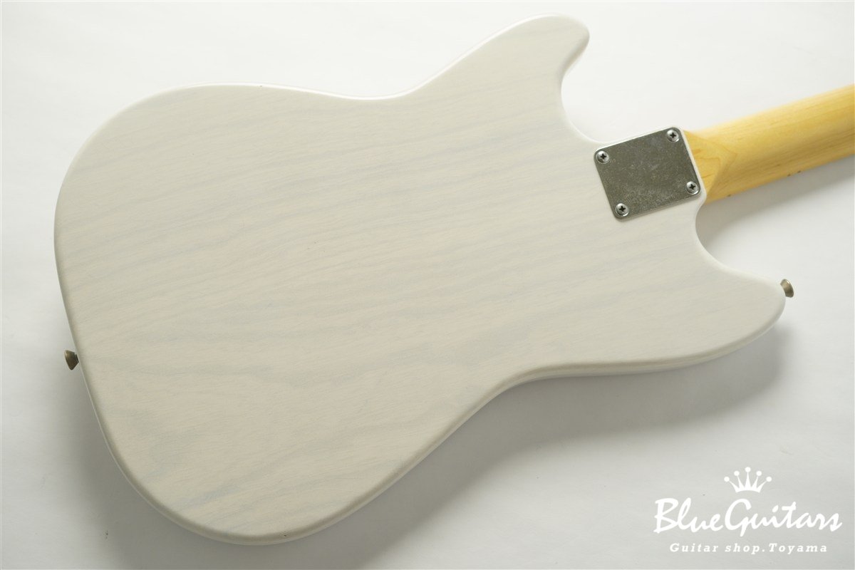 IRIS Special #240 Light Aged - White Blonde / Pickguard Shaped by stone-D eyewear