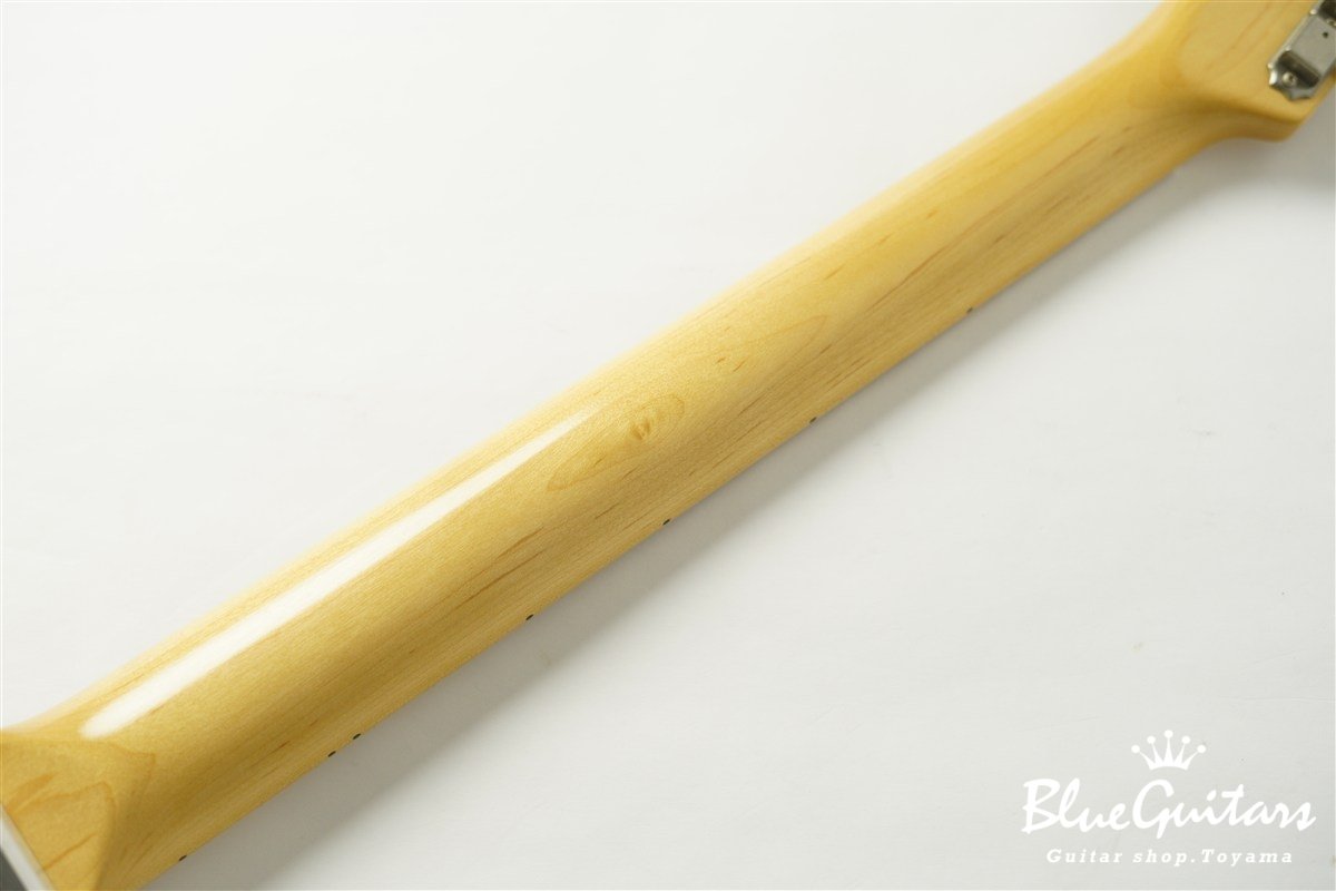 IRIS Special #240 Light Aged - White Blonde / Pickguard Shaped by stone-D eyewear