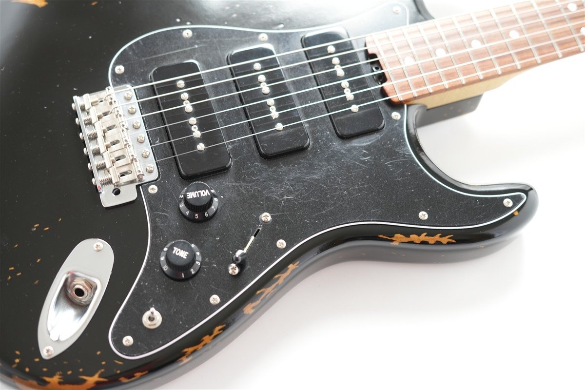 E-SE-DII - Distressed Black