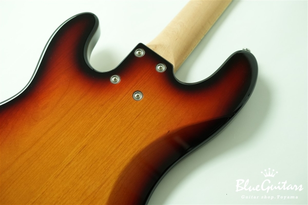 Shoreline Series SL44-64 Custom - Three Tone Sunburst