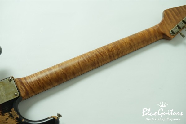 XSC-2 - 2 Tone Burst Super Heavy Aged / Alder / Roasted Flame Maple