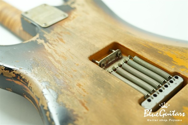 XSC-2 - 2 Tone Burst Super Heavy Aged / Alder / Roasted Flame Maple