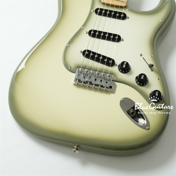 Limited Edition Made In Japan Antigua Stratocaster