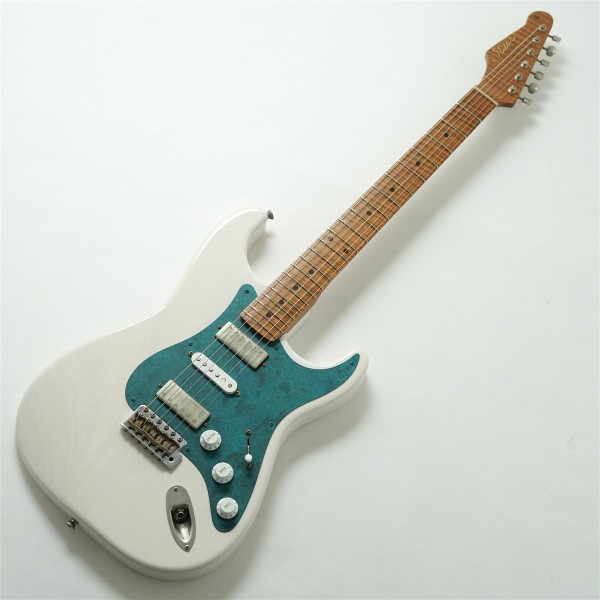 Model S. Patina #304 Light Aged - White Blonde with Blue
