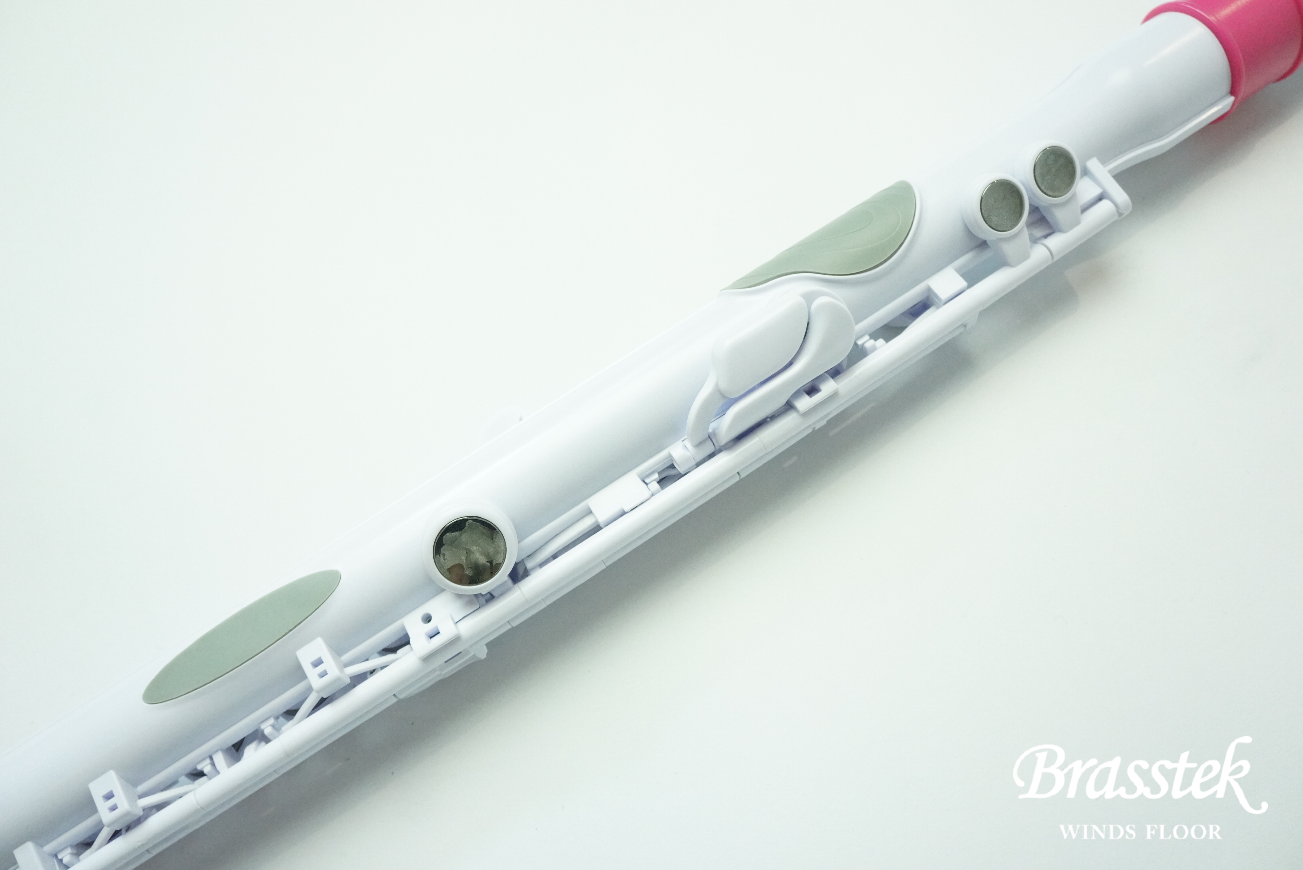 NUVO Student Flute プラスチック製フルート Brasstek Online Store