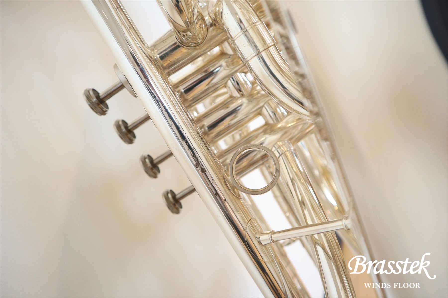 Jupiter（ジュピター） B♭Tuba JCB-582S | Brasstek Online Store