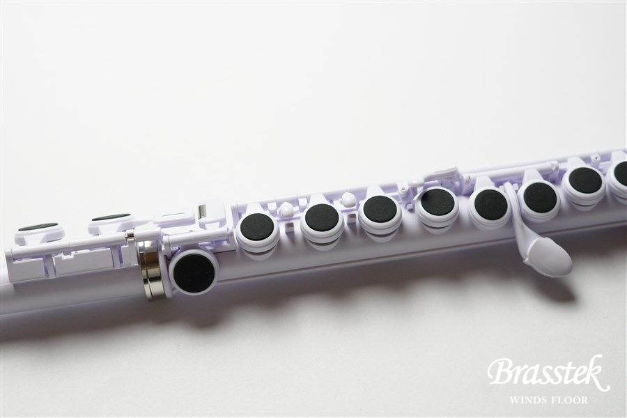 NUVO（ヌーボ） Student Flute（スチューデントフルート） ホワイト＋ブラック | Brasstek Online Store