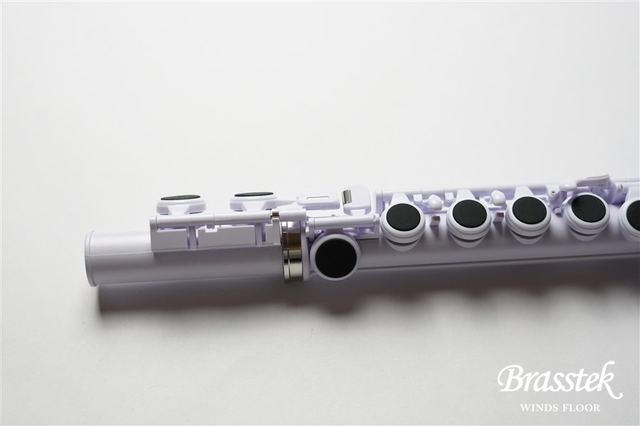 NUVO（ヌーボ） Student Flute（スチューデントフルート） ホワイト＋ブラック | Brasstek Online Store