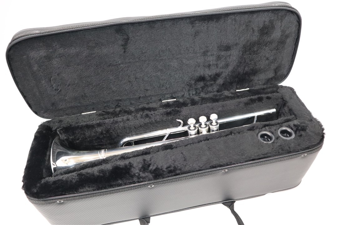 Schilke B♭Trumpet i32 SP 《内藤知裕氏選定品》 【お取り寄せ