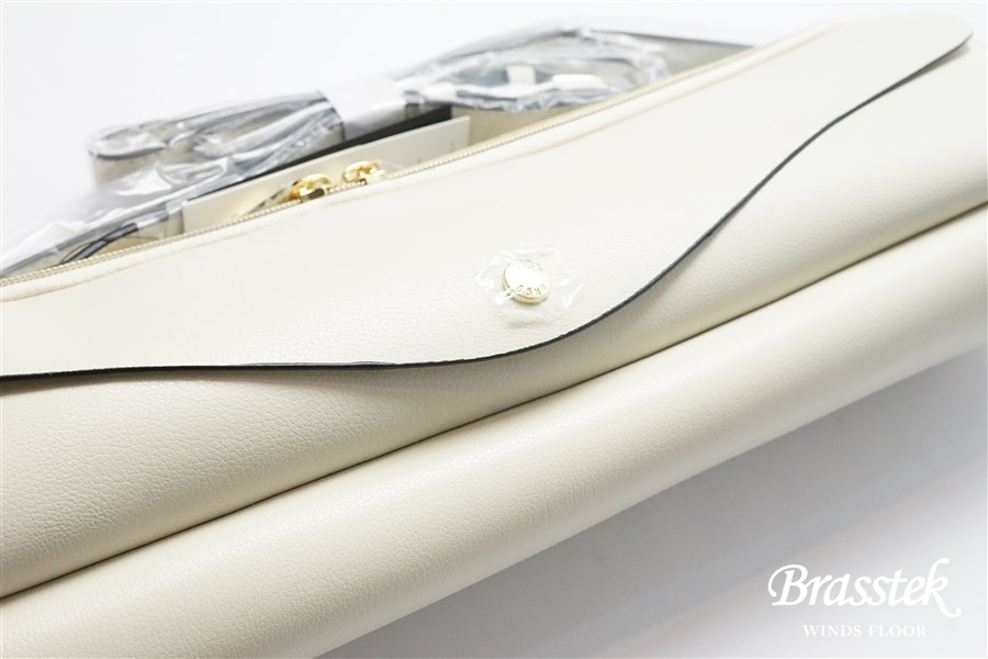 アイボリー　リコーダー　フルート　専用ケース付き アイボリー リコーダー フルート 専用ケース付き