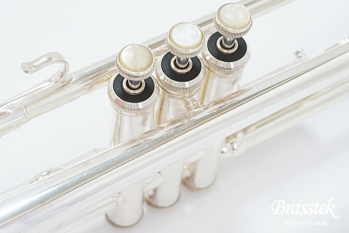 B♭Trumpet AB190SP Artisan 選定品