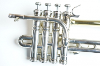 Piccolo Trumpet　MASTER Series　5783