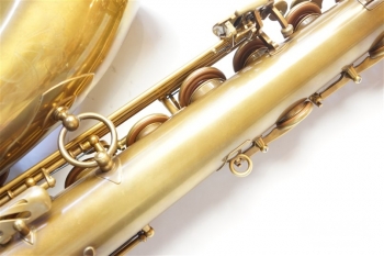 Tenor Saxophone The 52nd Street Model ETS652RL