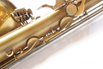 Tenor Saxophone The 52nd Street Model ETS652RL