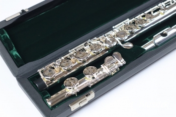 Flute  Brillante  PF-525E