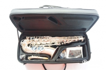 Alto Saxophone  New Edition “Authentic”