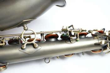 Tenor Saxophone T-902 ”Antique Satin”