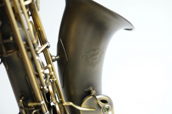 Tenor Saxophone T-902 ”Antique Satin”