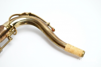 Tenor Saxophone  ” Mark VI ”