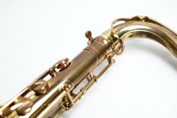 Tenor Saxophone  ” Mark VI ”