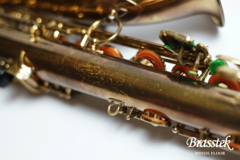 Tenor Saxophone  ” Mark VI ”