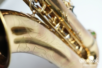 Tenor Saxophone  ” Mark VI ”