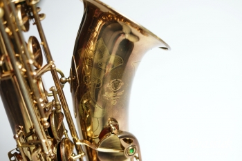 Tenor Saxophone  ” Mark VI ”