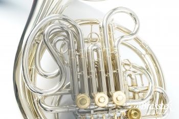French Horn H-109