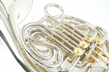 French Horn H-109