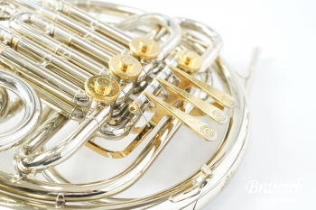 French Horn H-109