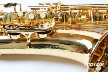 Tenor Saxophone　BC8402